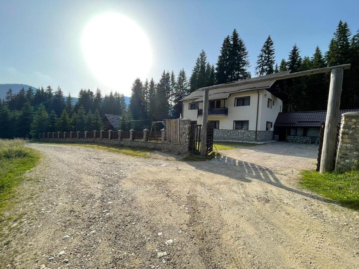Mounthoff Retreat Villa Moroeni Kültér fotó