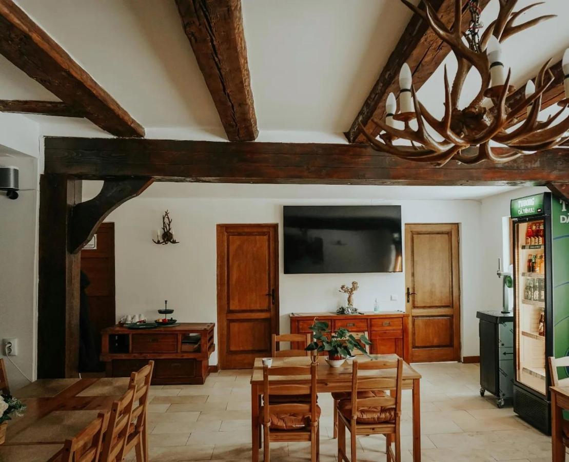 Mounthoff Retreat Villa Moroeni Kültér fotó