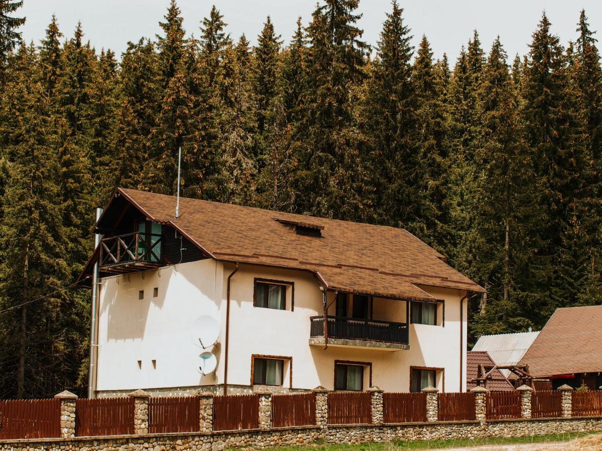 Mounthoff Retreat Villa Moroeni Kültér fotó